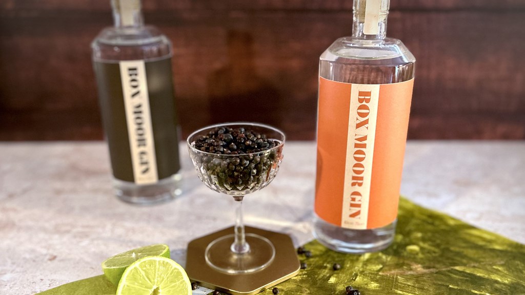 Box Moor Gin Bottles And Juniper Cropped